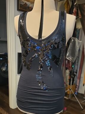 Miley Cyrus & Max Azria Black Sequin Tank Top, sequin bow, sz s